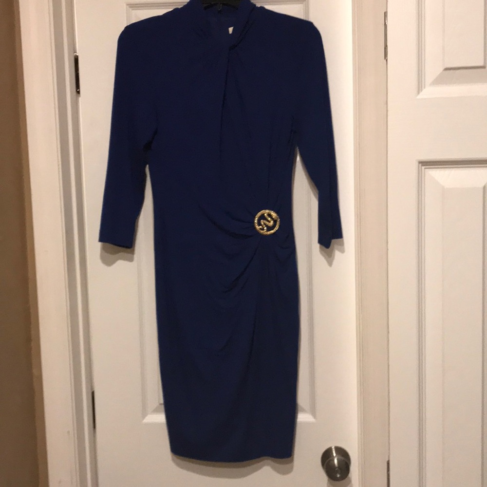 Beautiful Cache Dress - Picture 2 of 3